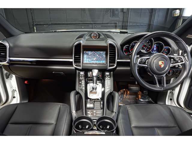 Porsche CAYENNE 2015-06 195009-10