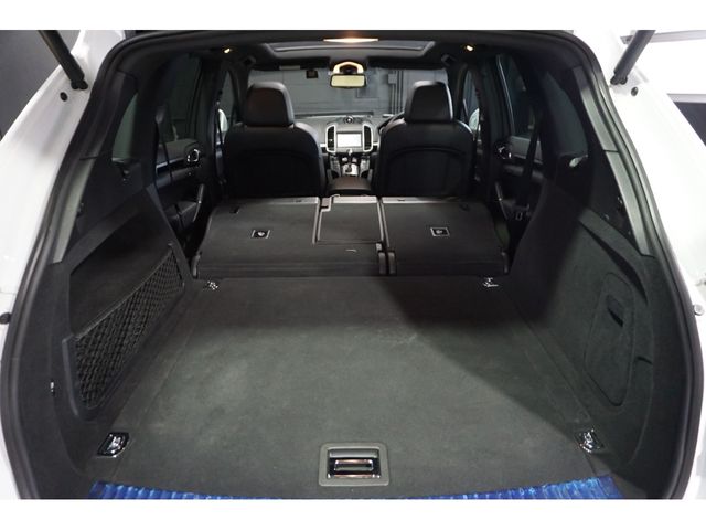 Porsche CAYENNE 2015-06 195009-28