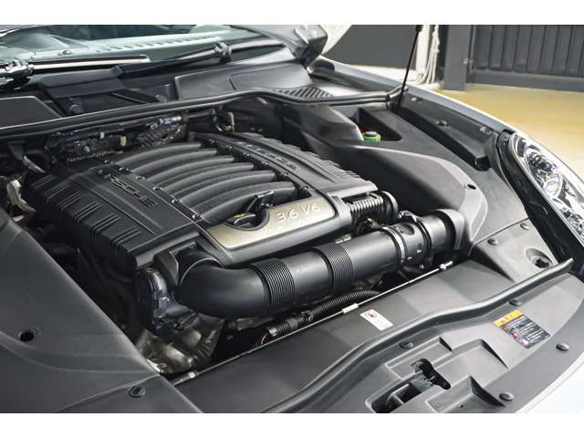 Porsche CAYENNE 2015-06 195009-3