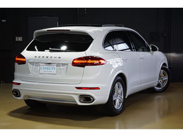 Porsche CAYENNE 2015-06 195009-26