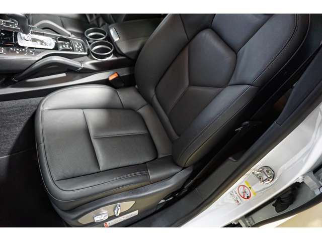 Porsche CAYENNE 2015-06 195009-8