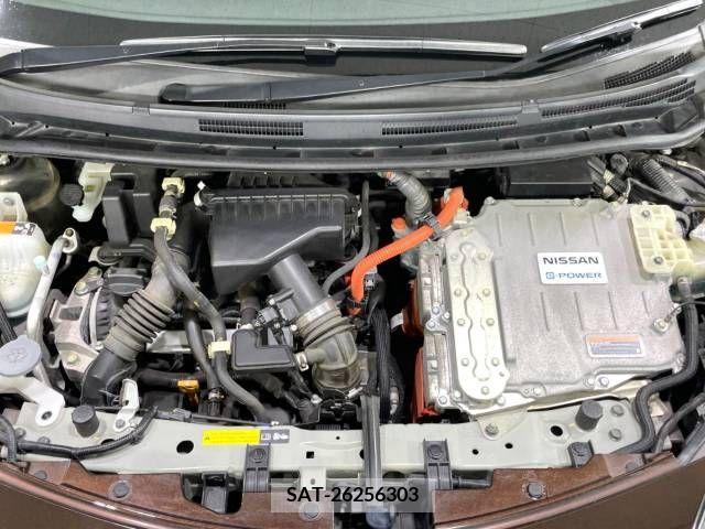 Nissan NOTE 2017-04 340596-18