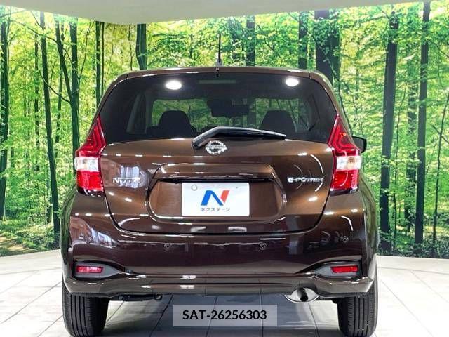 Nissan NOTE 2017-04 340596-15