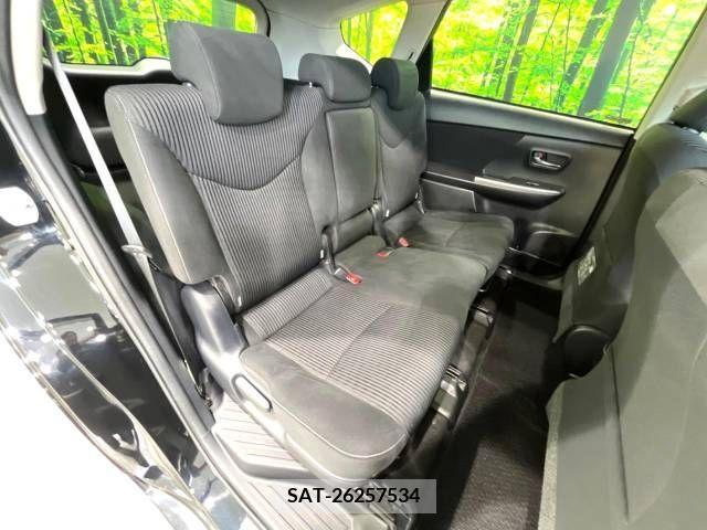 Toyota PRIUS ALPHA 2015-09 282441-12