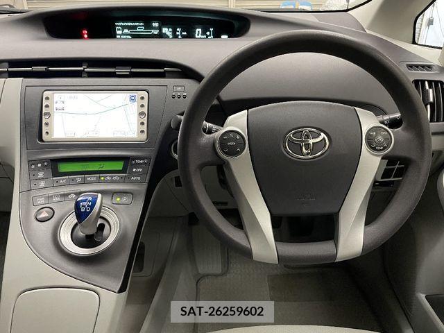 Toyota PRIUS 2011-06 228333-2
