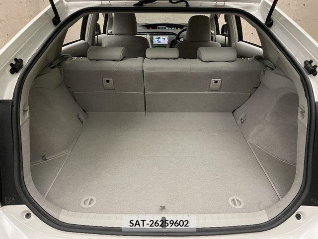 Toyota PRIUS 2011-06 228333-7