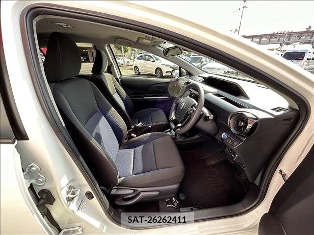 Toyota AQUA 2018-04 292622-5