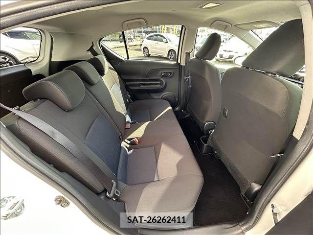 Toyota AQUA 2018-04 292622-6