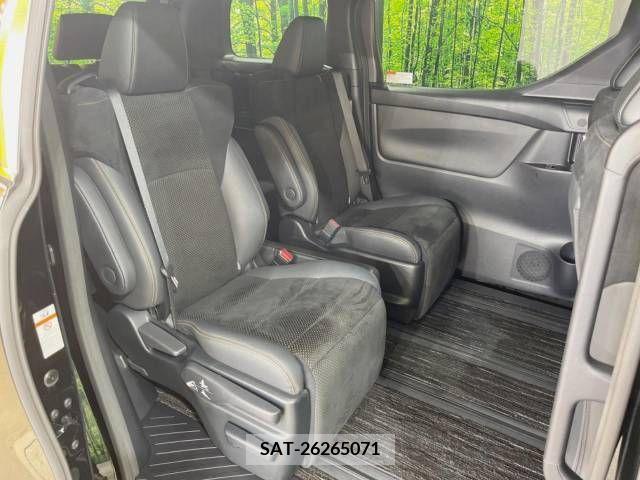 Toyota ALPHARD 2021-12 355406-9