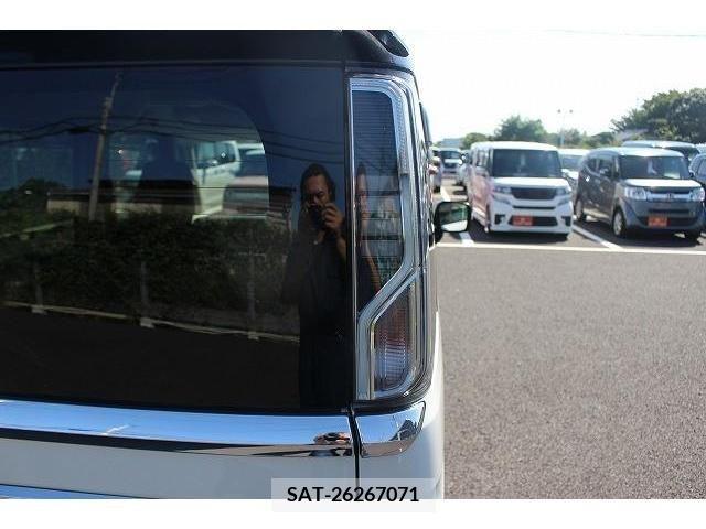 Suzuki SPACIA 2018-03 352422-10