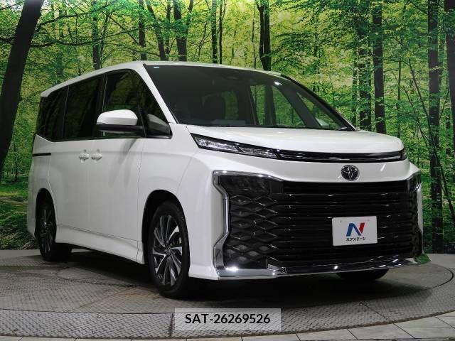 Toyota VOXY 2023-09 336320-17