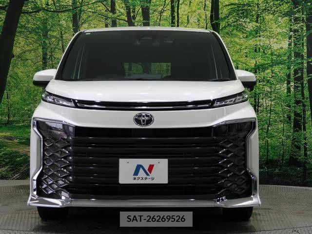 Toyota VOXY 2023-09 336320-15