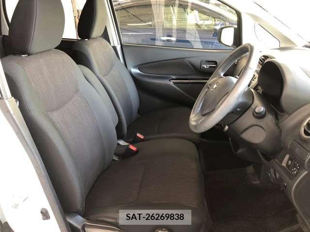 Nissan DAYZ 2017-10 323408-6