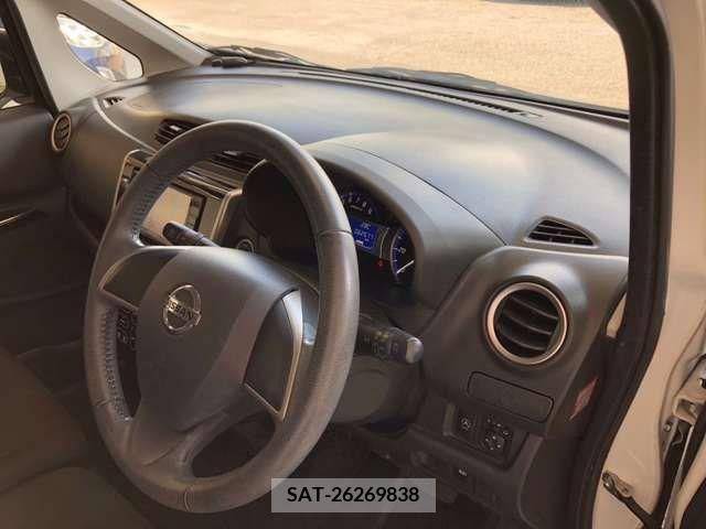 Nissan DAYZ 2017-10 323408-5
