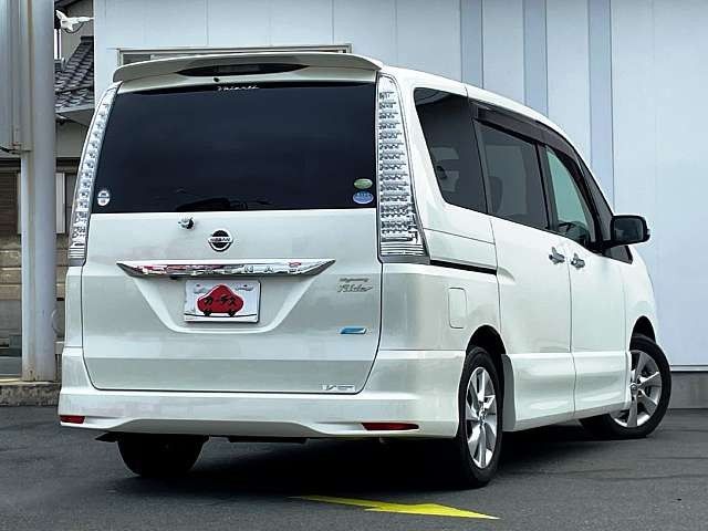 Nissan SERENA 2011-05 192327-2