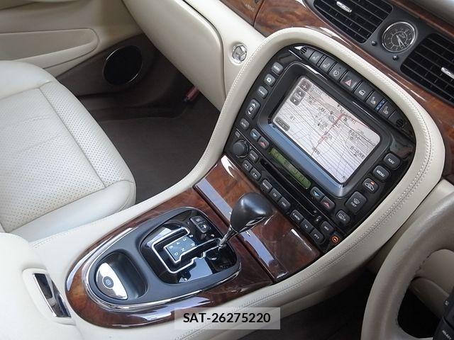 Jaguar XJ SERIES 2008-06 428293-8