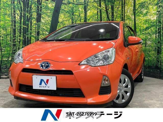 Toyota AQUA 2014-06 386571-0