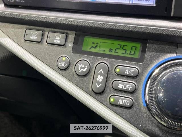 Toyota AQUA 2014-06 386571-6