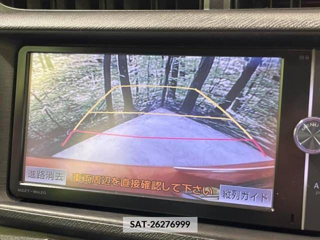 Toyota AQUA 2014-06 386571-4