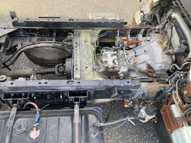 Isuzu ELF TRUCK 2004-12 15736-11