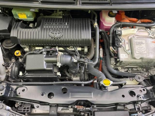 Toyota SIENTA 2015-11 13336-18
