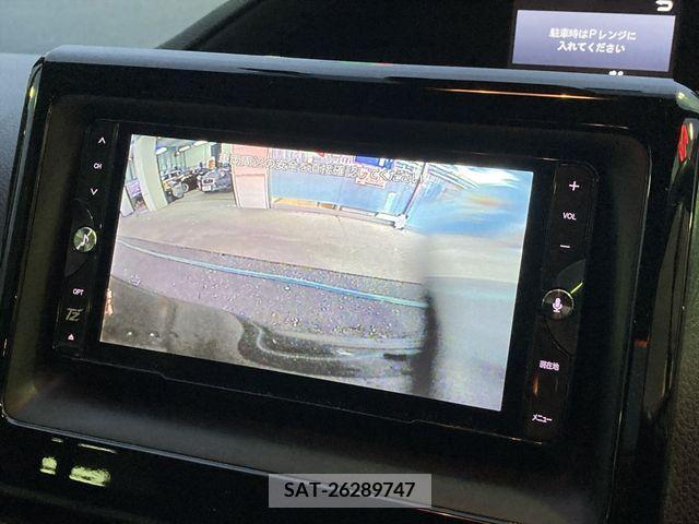 Toyota VOXY 2017-08 224866-10