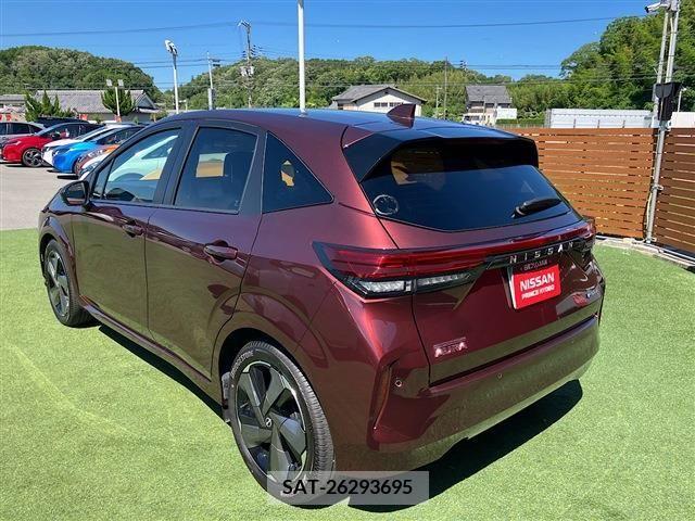 Nissan AURA 2023-11 377487-21
