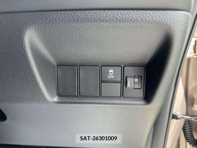 Honda FIT 2024-06 330863-15