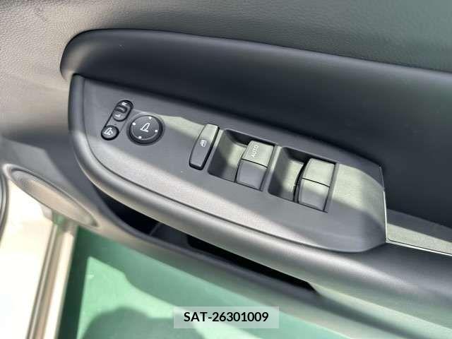 Honda FIT 2024-06 330863-14