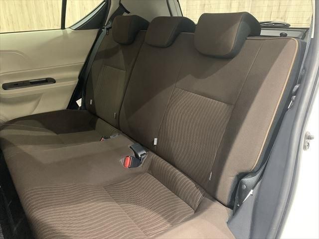 Toyota AQUA 2013-10 183864-22