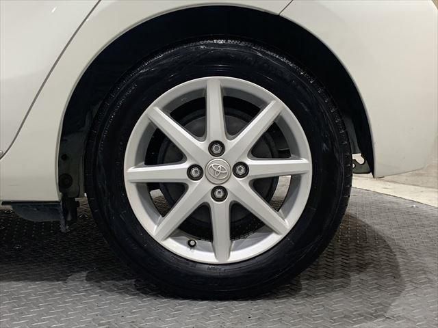 Toyota AQUA 2013-10 183864-15