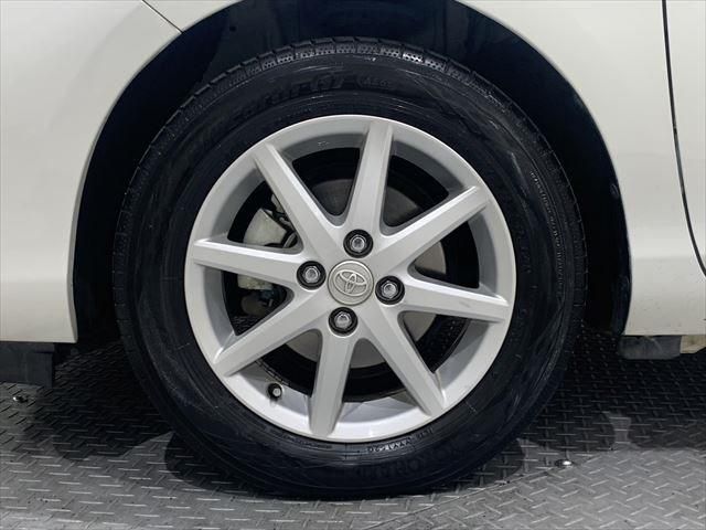 Toyota AQUA 2013-10 183864-14