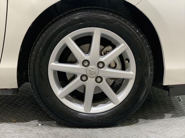Toyota AQUA 2013-10 183864-17
