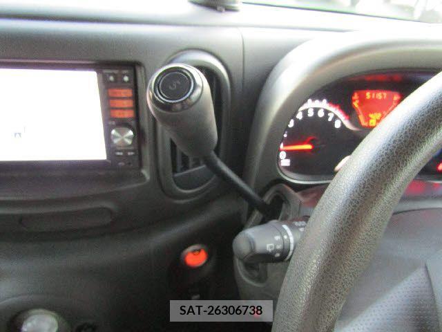Nissan CUBE 2013-06 208487-19