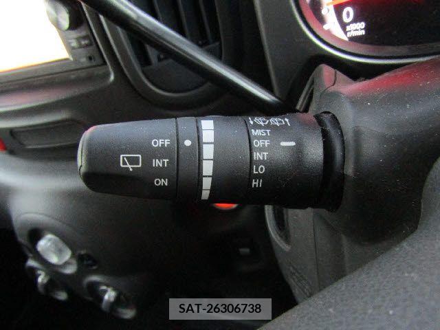 Nissan CUBE 2013-06 208487-16