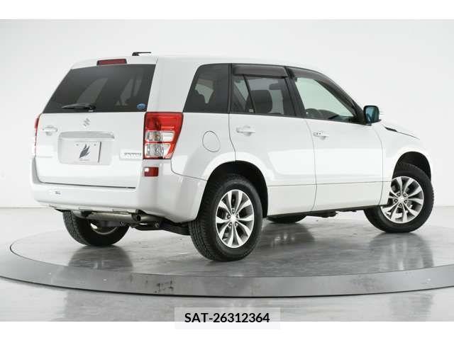 Suzuki ESCUDO 2012-12 218369-1