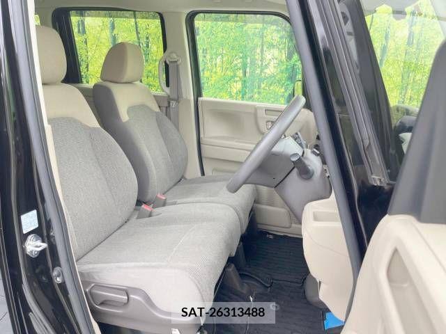 Honda N BOX 2019-12 325699-8