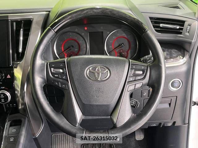 Toyota ALPHARD 2021-08 381464-12