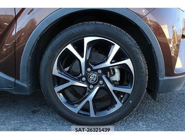 Toyota C-HR 2017-01 210054-11