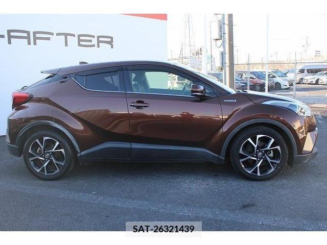 Toyota C-HR 2017-01 210054-6