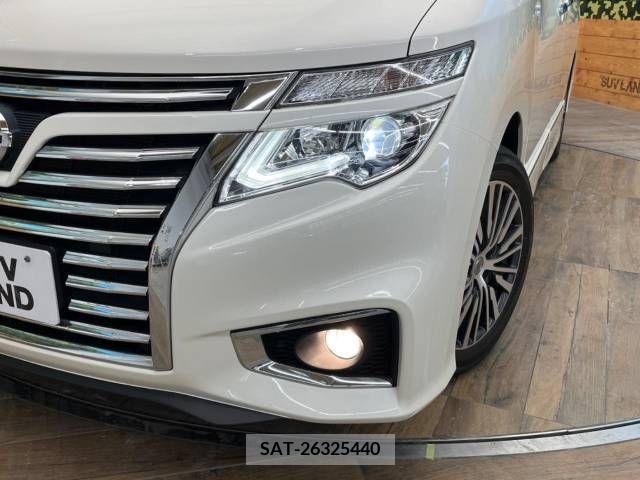 Nissan ELGRAND 2018-06 316301-12