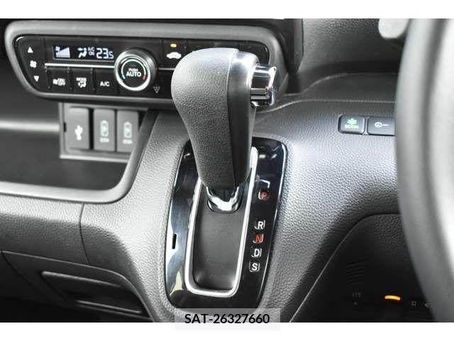 Honda N BOX CUSTOM 2018-10 307194-6