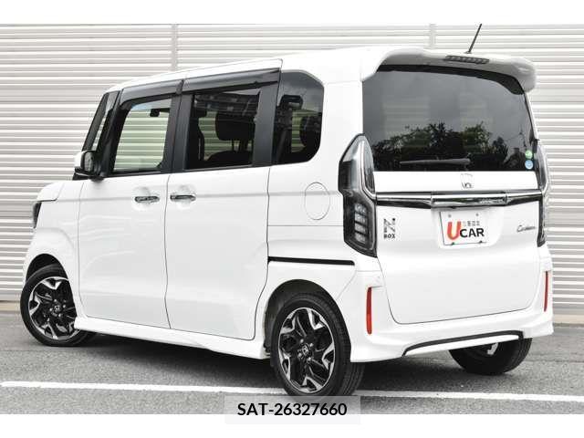 Honda N BOX CUSTOM 2018-10 307194-2