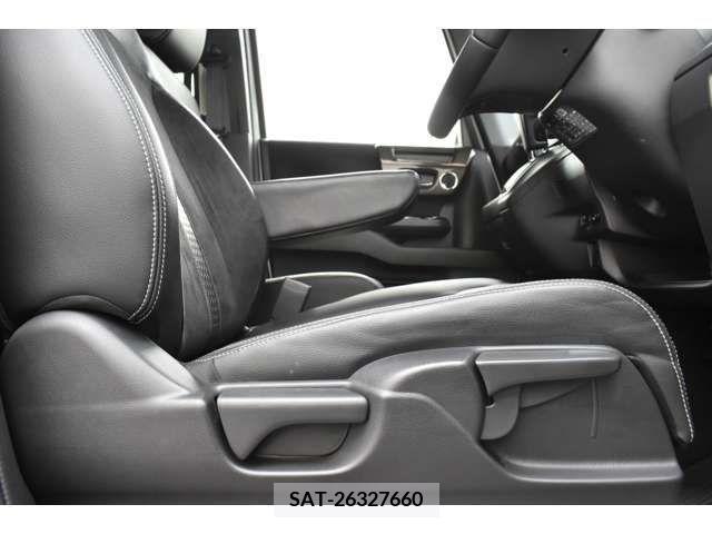 Honda N BOX CUSTOM 2018-10 307194-11