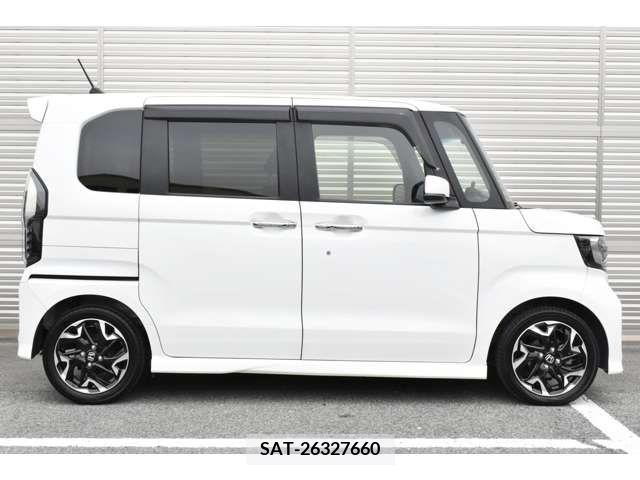 Honda N BOX CUSTOM 2018-10 307194-1