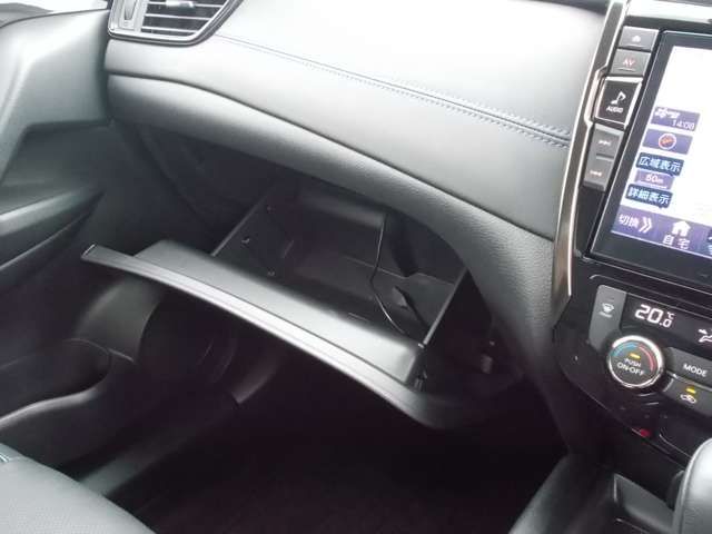 Nissan X-TRAIL 2020-02 10648-17