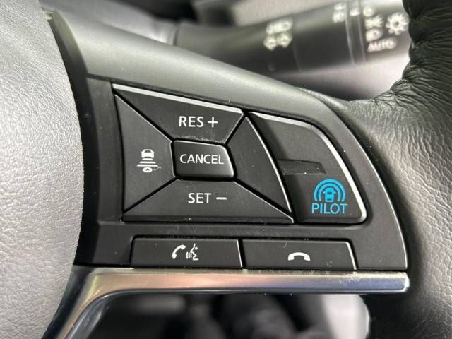 Nissan X-TRAIL 2018-10 19806-5