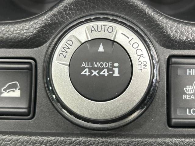 Nissan X-TRAIL 2018-10 19806-7