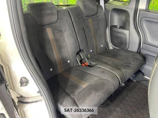 Honda N BOX CUSTOM 2018-03 350865-9