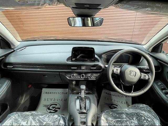 Honda ZR-V 2023-06 16518-1